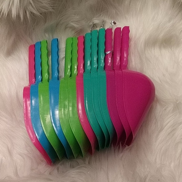 Party essentials - Picture 2 of 7